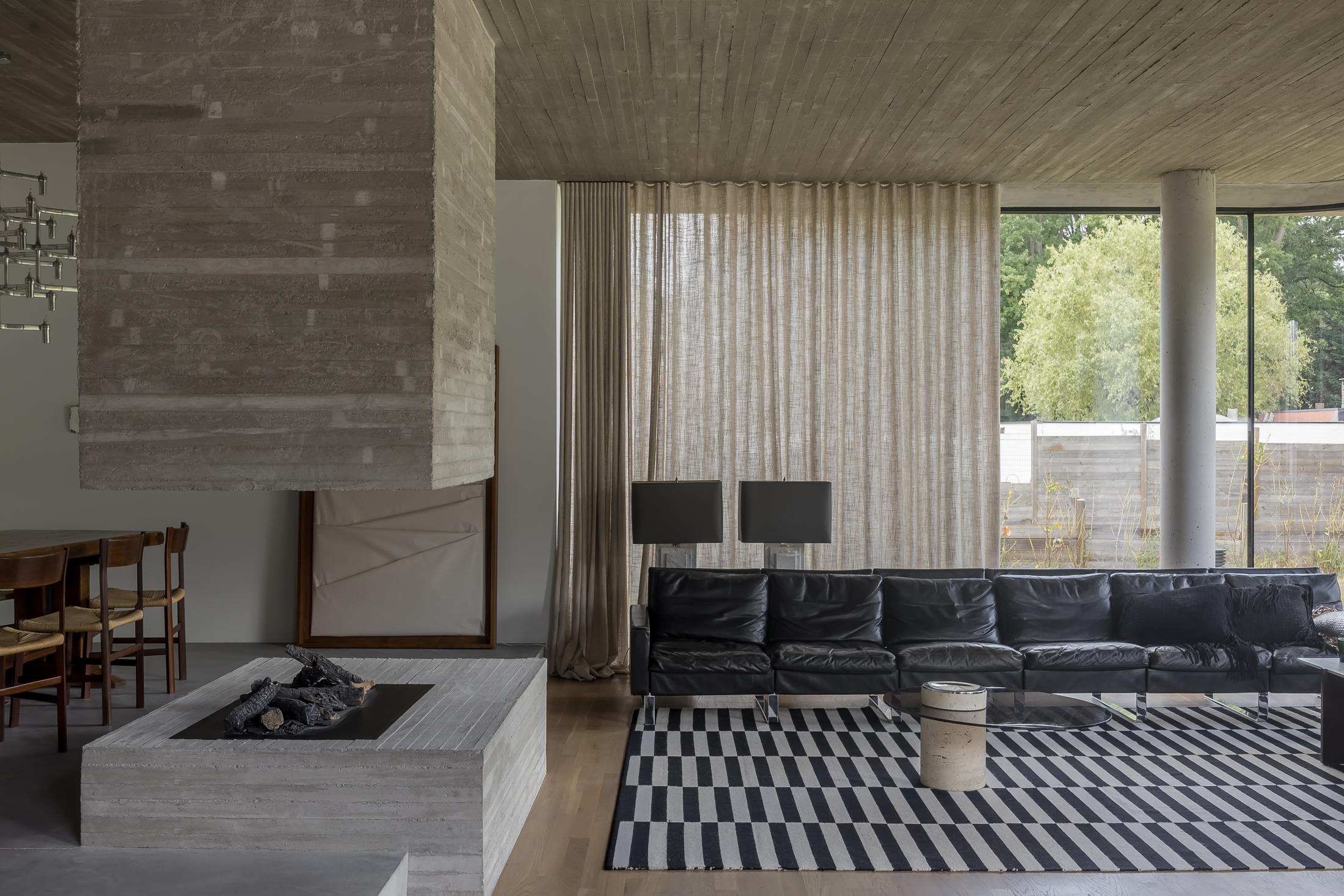 Open fireplace