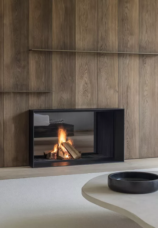 Universal wood bespoke fireplace 